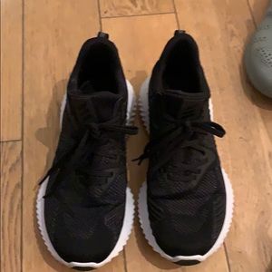 Adidas alphabounce size 7
